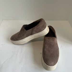 Vince Warren leather brown Platform slip on sneaker Size 6.5